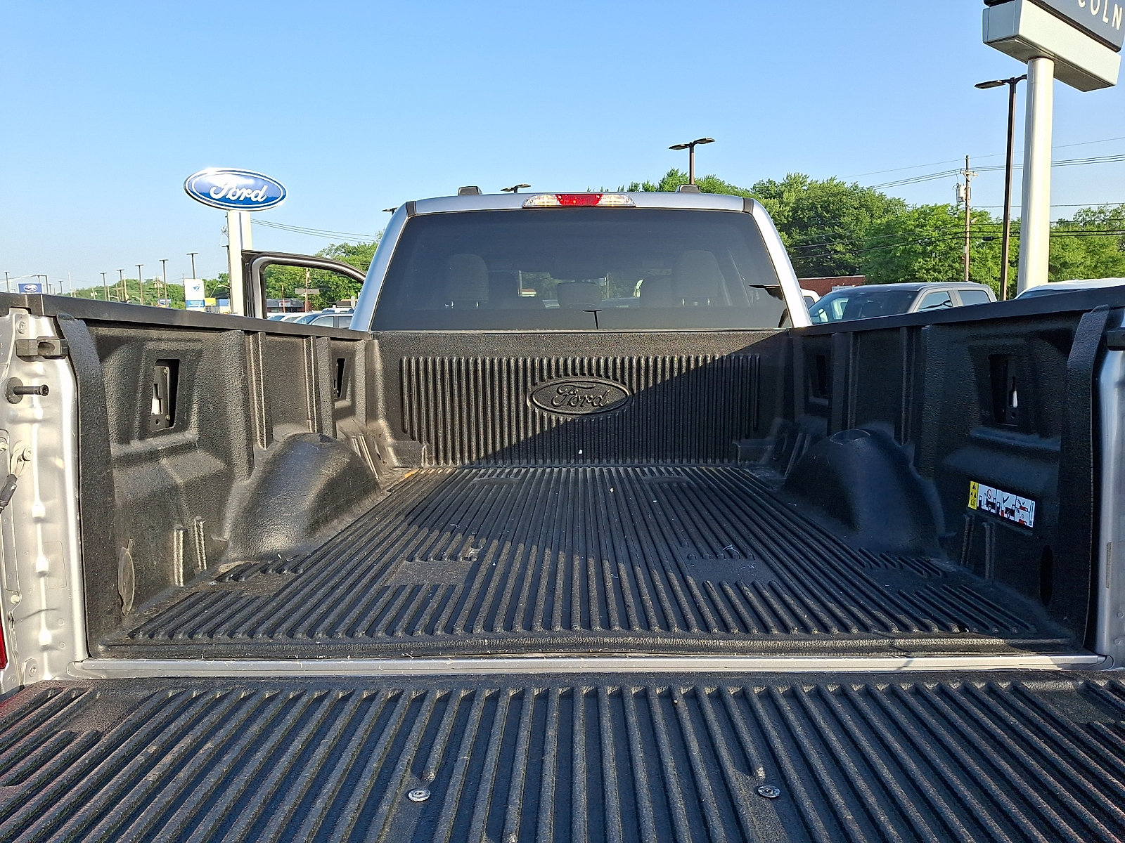 Certified 2021 Ford F150 XLT w/ Equipment Group 301A Mid AWD/4WD image 28