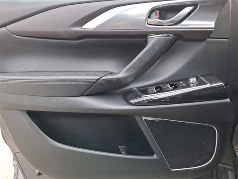 Used 2017 MAZDA CX-9 Grand Touring image 12