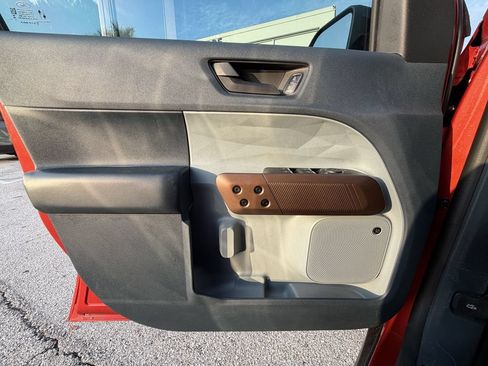 Used 2024 Ford Maverick Lariat FWD image 20