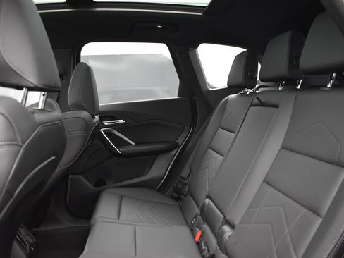 Used 2026 BMW X1 M35i AWD/4WD image 8