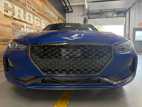 Used 2019 Genesis G70 2.0T Advanced w/ Sport Package AWD/4WD image 8