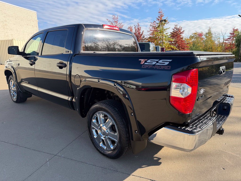 Used 2019 Toyota Tundra SR5 w/ SR5 Upgrade Package AWD/4WD image 3