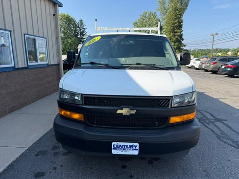 Used 2020 Chevrolet Express 2500 w/ Driver Convenience Package RWD image 2