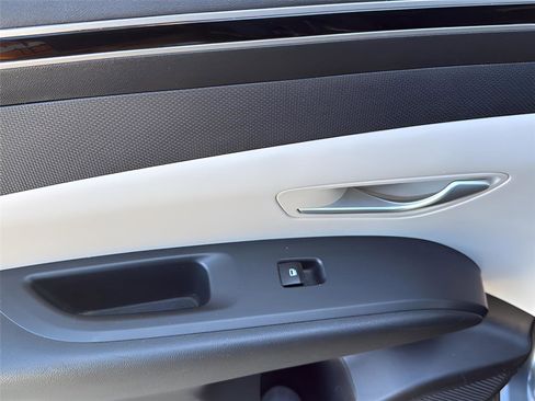 Used 2024 Hyundai Tucson SEL image 21