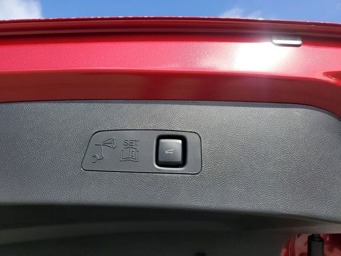 New 2026 Lincoln Corsair Premiere FWD image 7