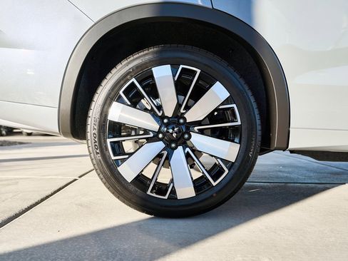 New 2026 Mitsubishi Outlander SEL image 11