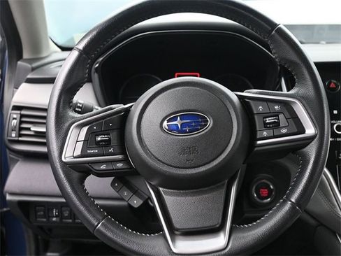 Used 2020 Subaru Outback Premium image 28