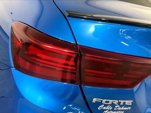 Certified 2022 Kia Forte GT w/ GT2 Package FWD image 27