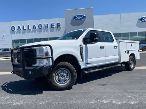 Used 2024 Ford F250 XL w/ FX4 Off-Road Package AWD/4WD image 1