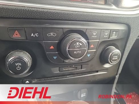 Used 2013 Dodge Charger R/T AWD/4WD image 12