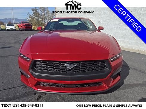 Used 2024 Ford Mustang Coupe image 8