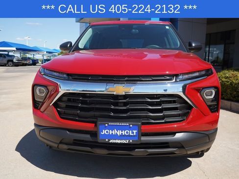 New 2026 Chevrolet TrailBlazer LS w/ LS Convenience Package FWD image 3
