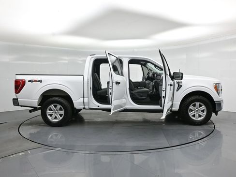 Used 2022 Ford F150 XLT w/ Trailer Tow Package AWD/4WD image 5