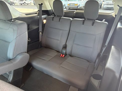 Used 2025 Ford Explorer Active RWD image 20