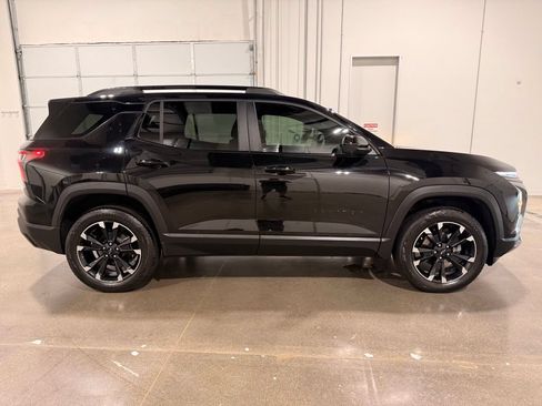 Used 2026 Chevrolet Equinox RS w/ Convenience Package III FWD image 4