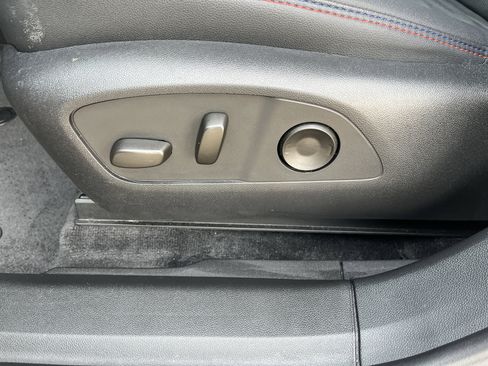 Used 2025 Chevrolet Blazer EV RS image 10