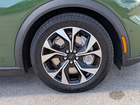 Used 2024 Ford Mustang Mach-E Select image 11