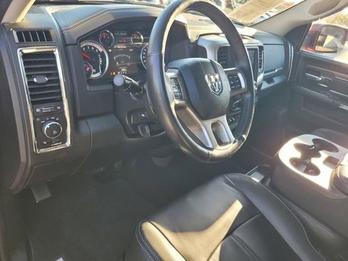 Used 2019 RAM 1500 Laramie image 9