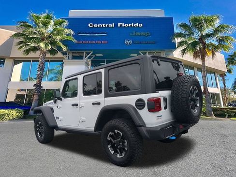 Used 2025 Jeep Wrangler Unlimited Rubicon 4xe w/ Convenience Group image 7