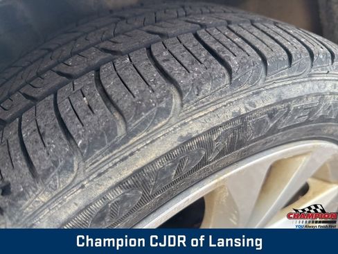 Used 2014 Subaru Legacy 2.5i Premium w/ Moonroof Package image 10