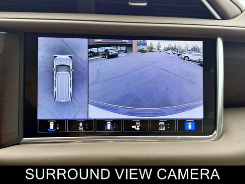 Used 2021 GMC Yukon Denali w/ LPO, Illumination Package AWD/4WD image 36