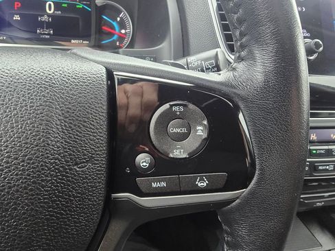 Used 2021 Honda Pilot Elite image 24