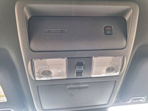 Used 2025 Nissan Frontier Pro-X w/ Pro Convenience Package RWD image 19