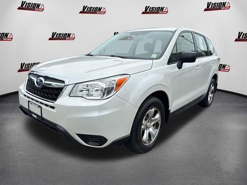 Used 2015 Subaru Forester 2.5i AWD/4WD image 1