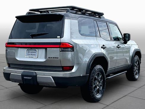 Used 2025 Lexus GX 550 w/ Accessory Package (32) AWD/4WD image 13