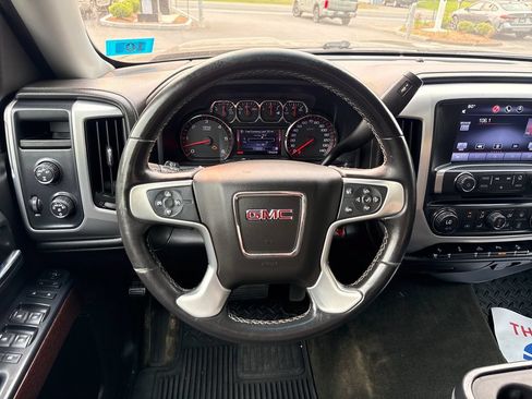 Used 2015 GMC Sierra 1500 SLE w/ SLE Value Package AWD/4WD image 22
