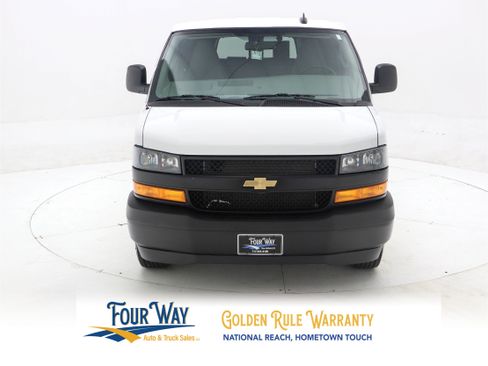 Used 2024 Chevrolet Express 3500 LS image 9