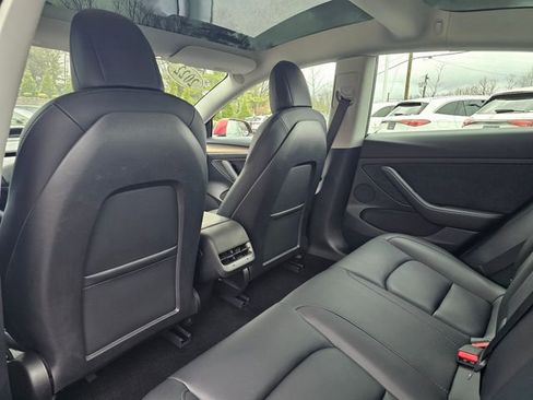 Used 2022 Tesla Model 3 Long Range image 23
