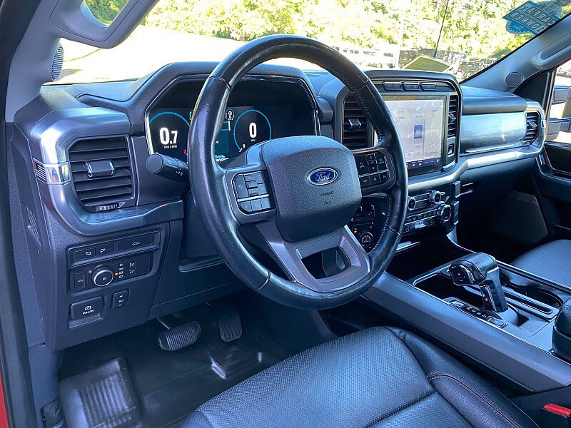 Used 2021 Ford F150 Lariat w/ Equipment Group 502A High AWD/4WD image 25