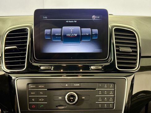 Used 2018 Mercedes-Benz GLE 350 w/ Premium 1 Package image 15