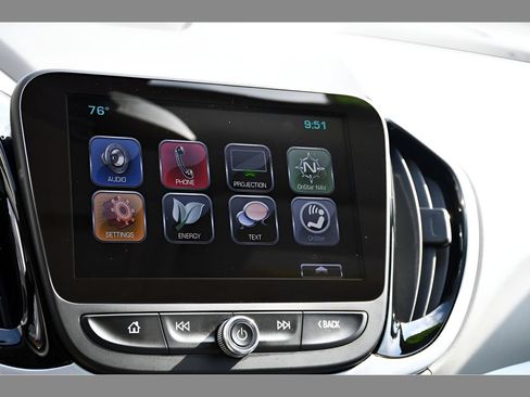 Used 2017 Chevrolet Volt LT w/ Comfort Package FWD image 20