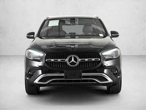 Certified 2025 Mercedes-Benz GLA 250 GLA 250 w/ Driver Assistance Package image 2