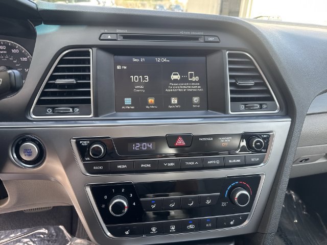 Used 2016 Hyundai Sonata Sport w/ Option Group 1V FWD image 20