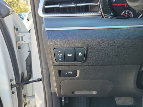 Used 2024 Kia K5 LXS image 14