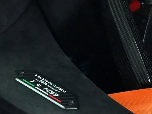 Used 2024 Lamborghini Huracan Sterrato AWD/4WD image 14
