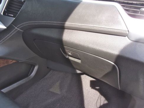 Used 2018 Chevrolet Tahoe LT w/ LT Midnight Edition image 36