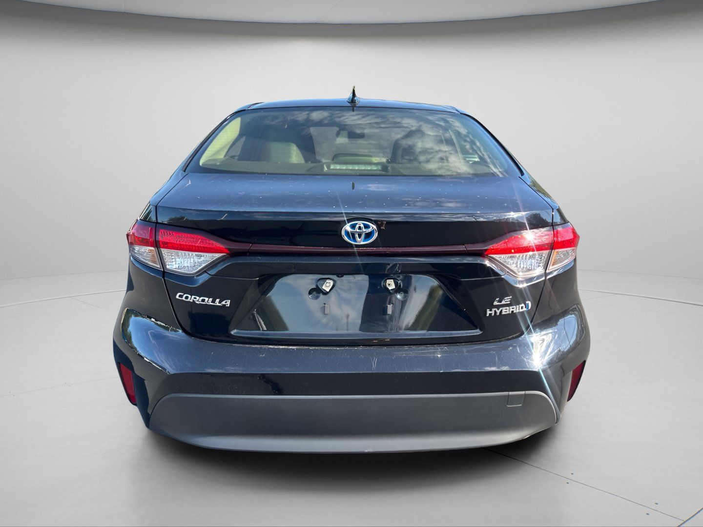 Used 2024 Toyota Corolla LE FWD image 8