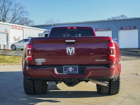 Used 2019 RAM 3500 Limited image 32