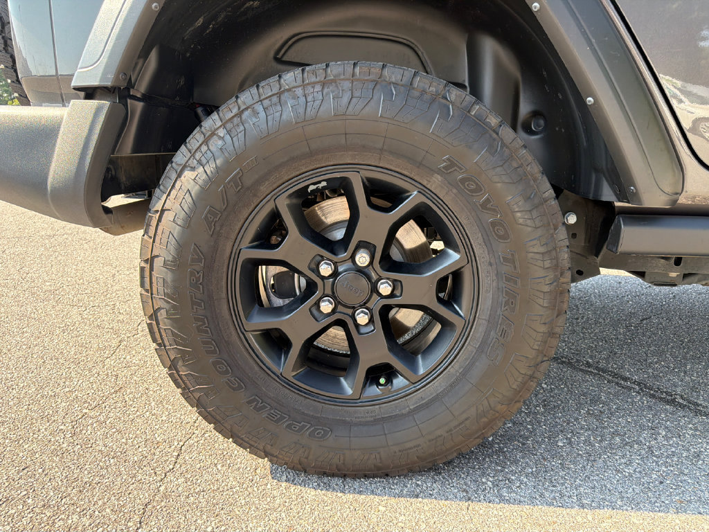 Used 2022 Jeep Wrangler Unlimited Sport AWD/4WD image 17