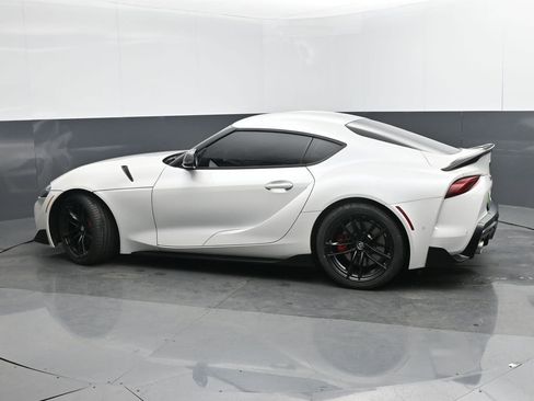 Used 2021 Toyota Supra image 3