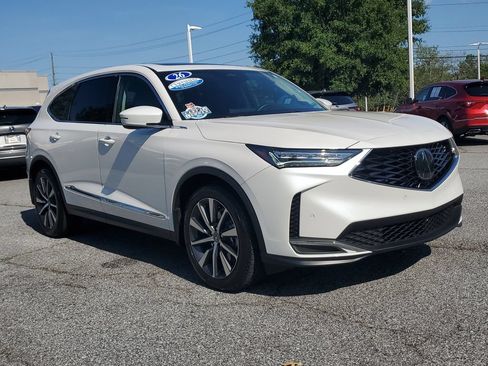 Used 2026 Acura MDX FWD w/ Technology Package image 3