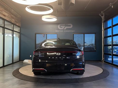 Used 2024 Hyundai Sonata SEL w/ Convenience Package image 4