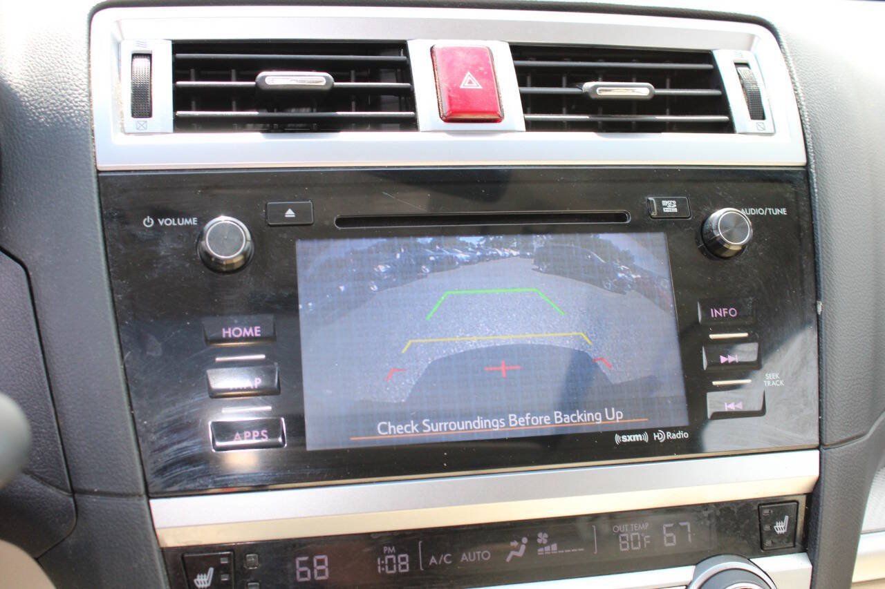 Used 2017 Subaru Outback 2.5i Premium AWD/4WD image 16