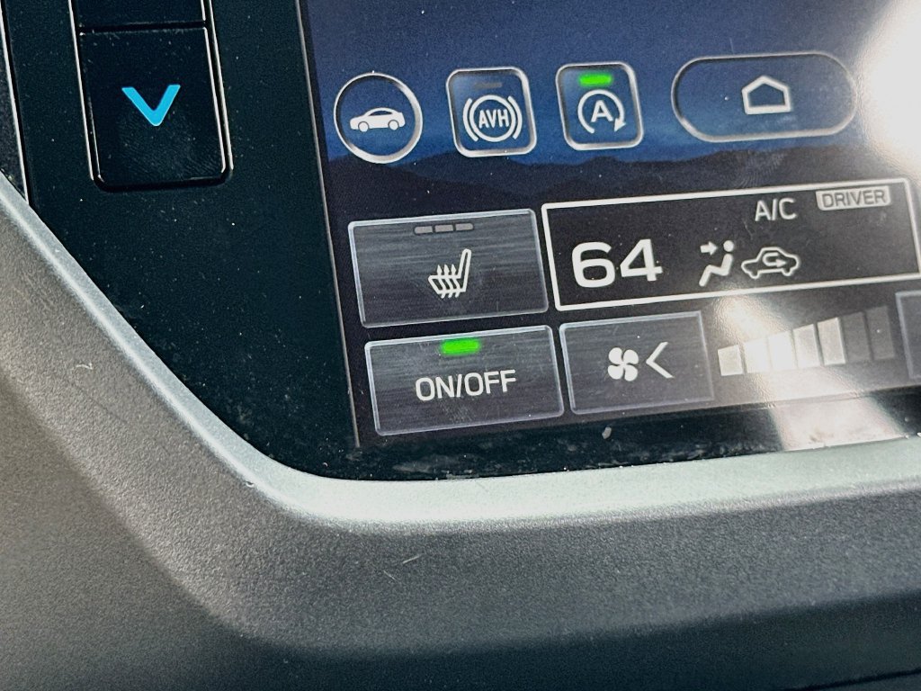 Certified 2025 Subaru Forester Premium AWD/4WD image 19