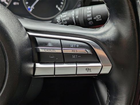 Used 2021 MAZDA MAZDA3 s image 28