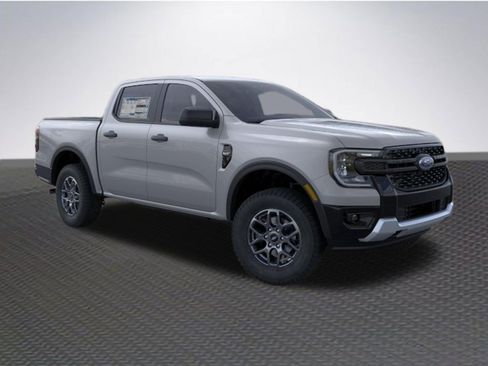 New 2026 Ford Ranger XLT w/ Equipment Group 301A High AWD/4WD image 7